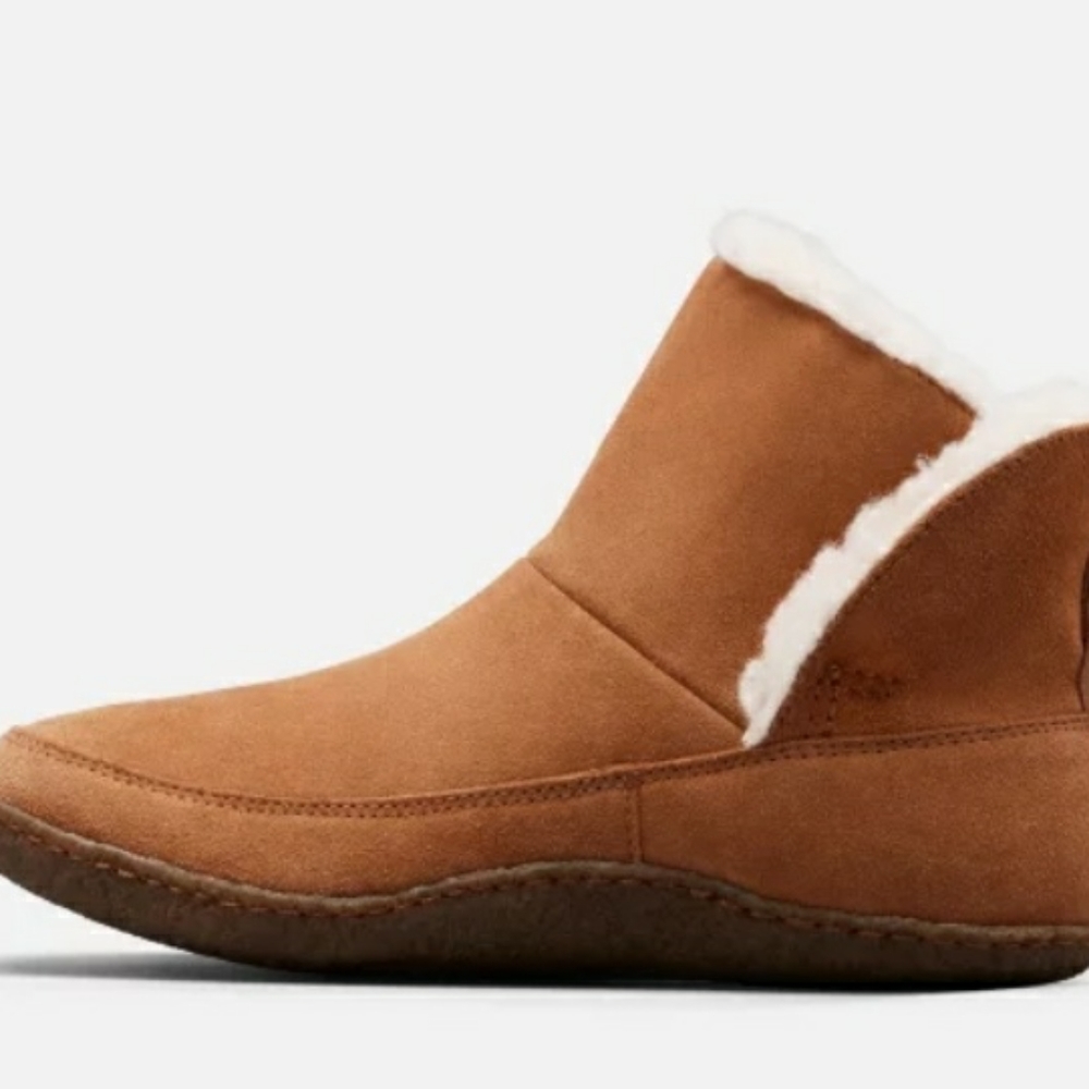 EUC Sorel Nakisa Suede Faux Fur Booties, 7B US/ 37 EU